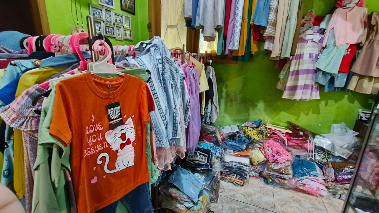 Pakaian Anak